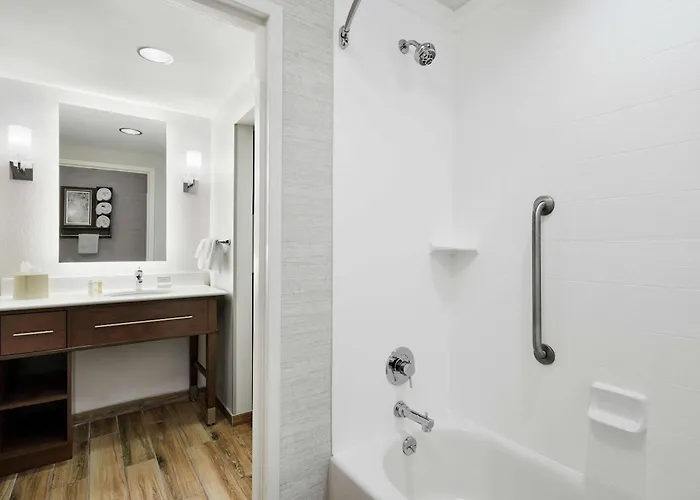 Hotel Homewood Champaign-urbana Champaign