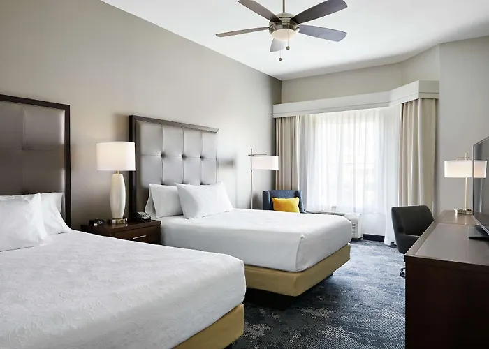 Hotel Homewood Champaign-urbana 3*