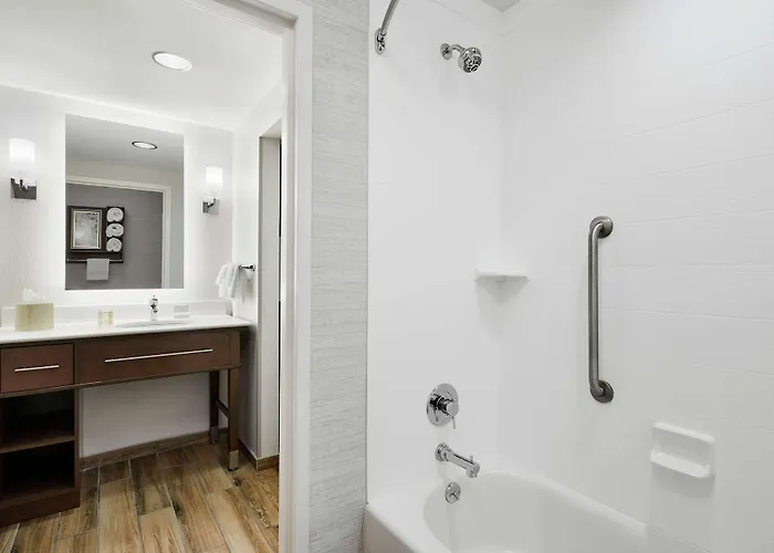 Hotel Homewood Champaign-urbana