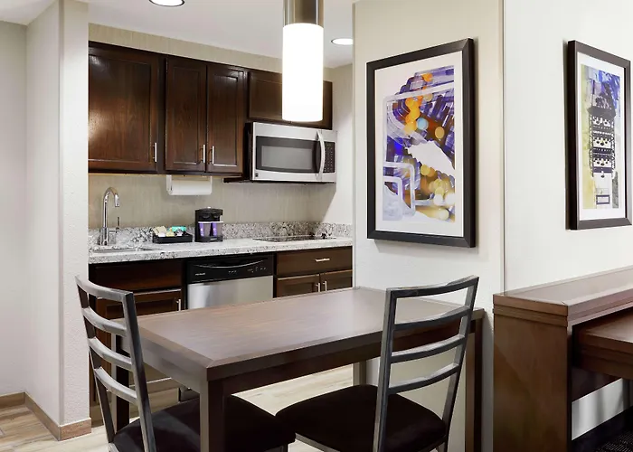 Hotel Homewood Champaign-urbana
