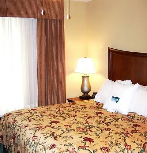 Hotel Homewood Champaign-urbana 3*